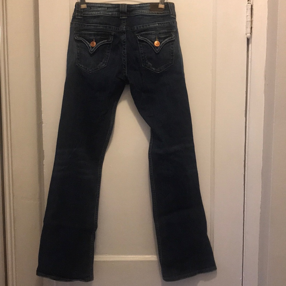 Vigoss boot cut jeans. Back flap pockets size 9